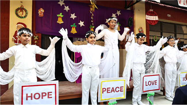 Class 6-G  unveiled a joyous Christmas themed assembly