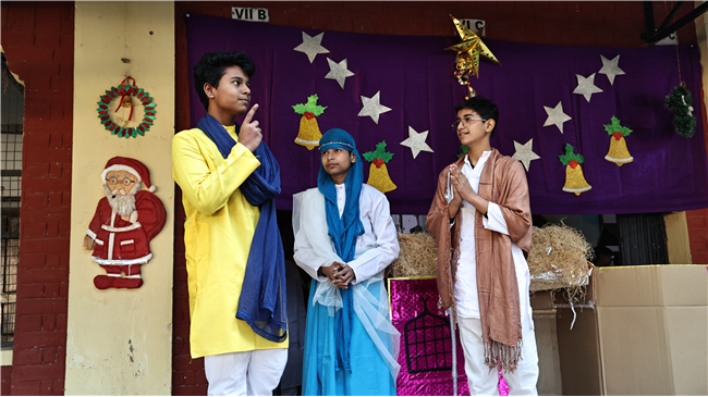 Class 6-G  unveiled a joyous Christmas themed assembly