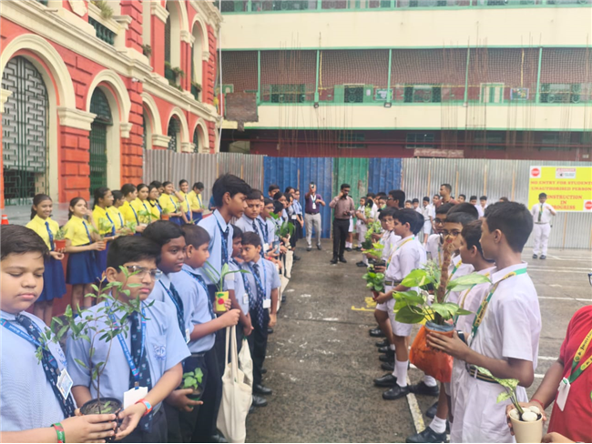 Vanmahotsav Awareness Walk – A Green Step Forward