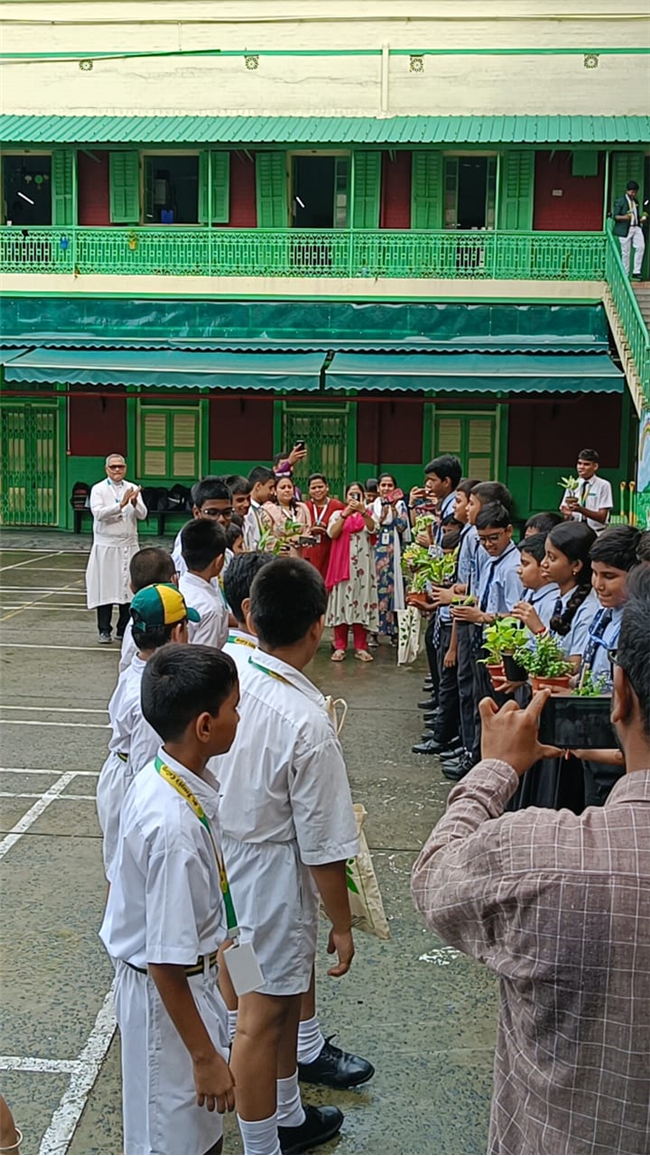 Vanmahotsav Awareness Walk – A Green Step Forward