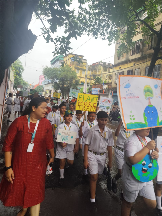 Vanmahotsav Awareness Walk – A Green Step Forward
