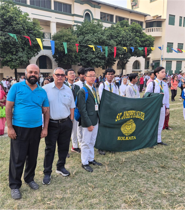 Catholic students at Eucharistic Procession