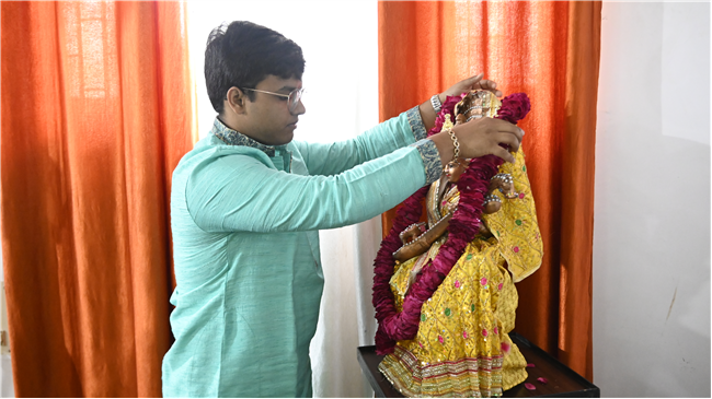 TEACHERS DAY CELEBRATION IN SCHOOL
