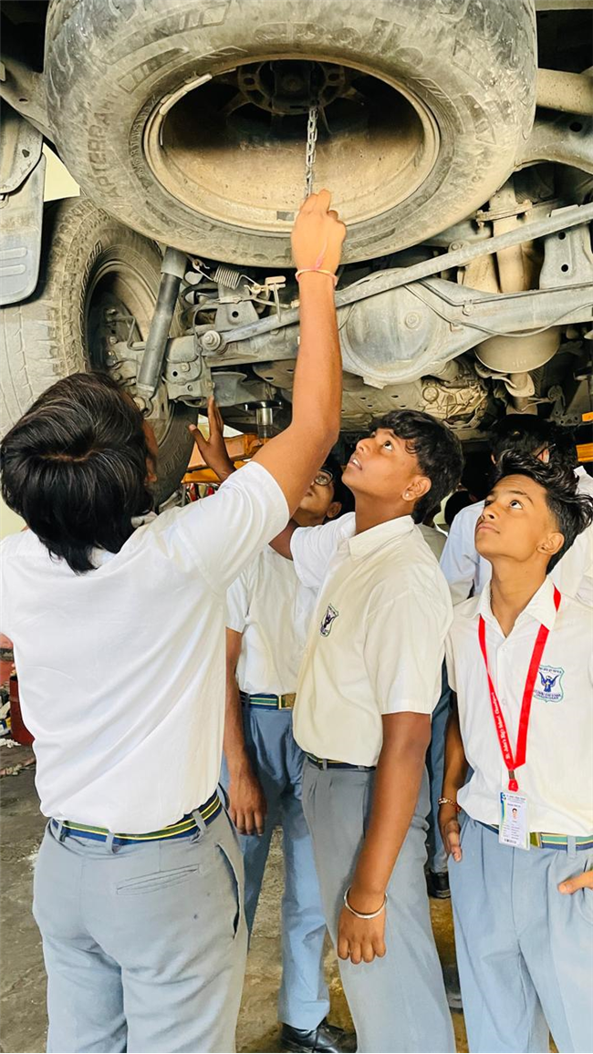 UNDERSTANDING VEHICLE PARTS, WHEEL ALIGNMENT AND BALANCING