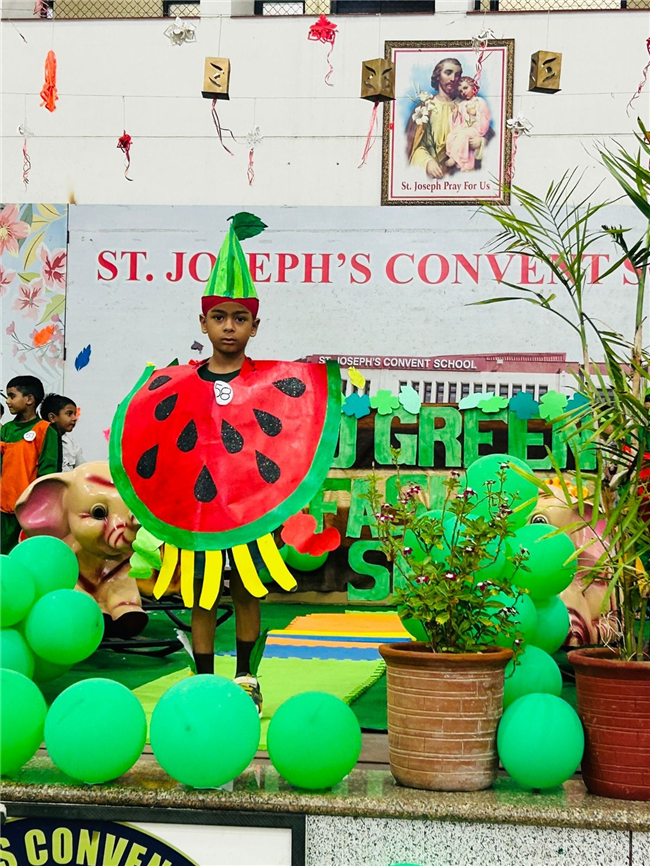 Go Green Fashion Show – Kindergarten Event
