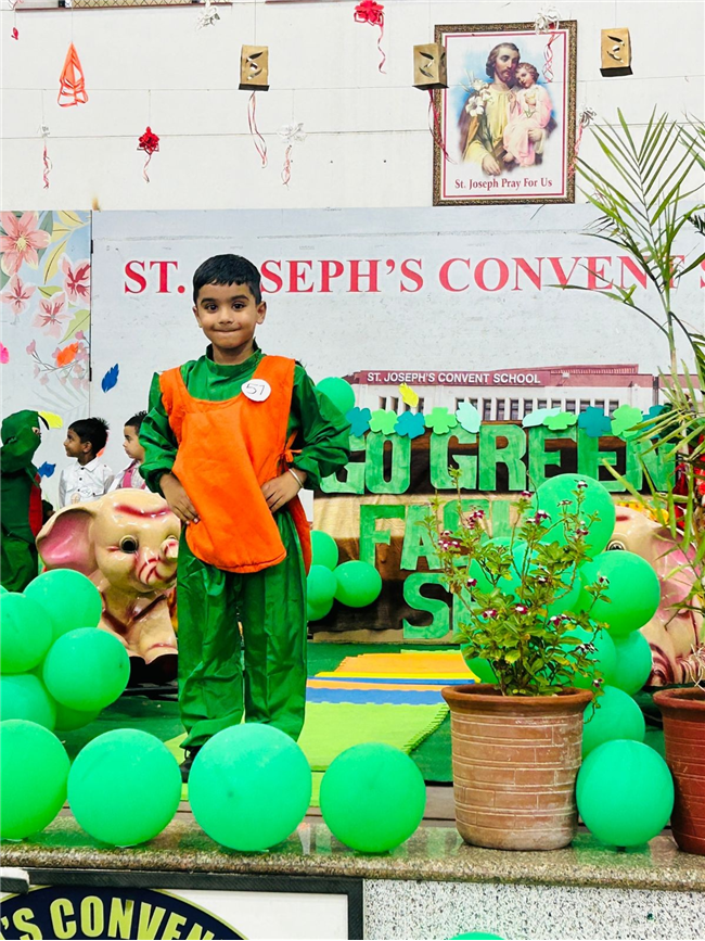 Go Green Fashion Show – Kindergarten Event