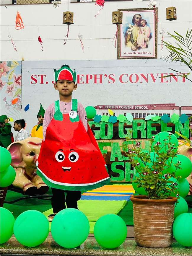 Go Green Fashion Show – Kindergarten Event