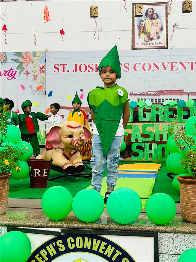 Go Green Fashion Show – Kindergarten Event