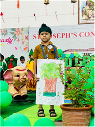 Go Green Fashion Show – Kindergarten Event