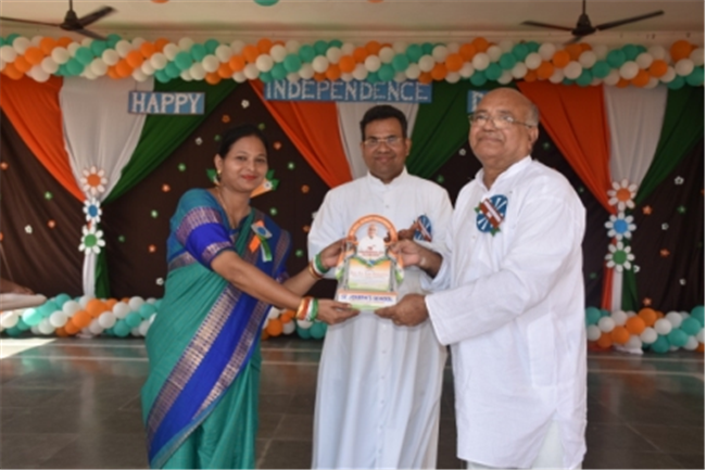 A Colourful Celebration of Our National Festival at St. Joseph’s School, Naini