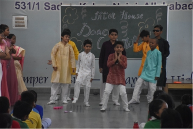 Inter House Group Dance Competition (Classes - I to V)