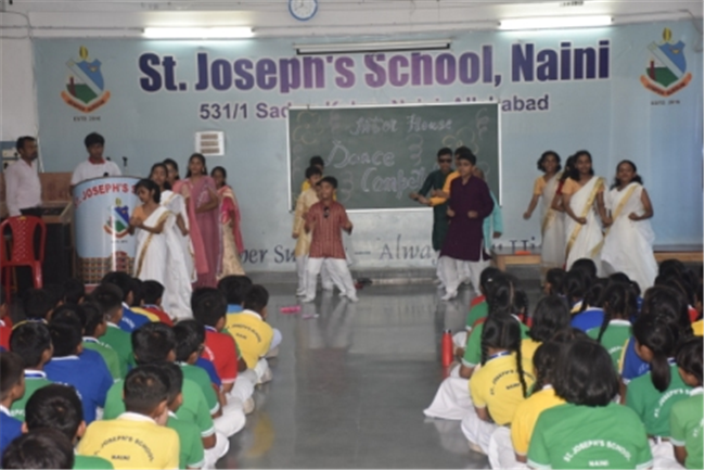 Inter House Group Dance Competition (Classes - I to V)