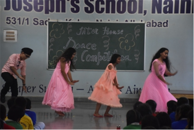 Inter House Group Dance Competition (Classes - I to V)