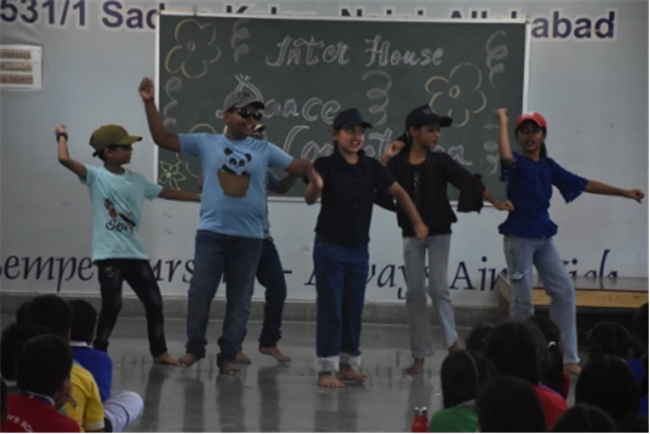 Inter House Group Dance Competition (Classes - I to V)