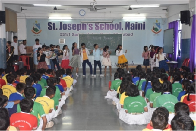 Inter House Group Dance Competition (Classes - I to V)