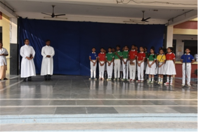 SJS Naini Welcomes the new Principal (Rev. Fr. Melwin Wilson D'Souza)