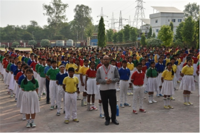SJS Naini Welcomes the new Principal (Rev. Fr. Melwin Wilson D'Souza)