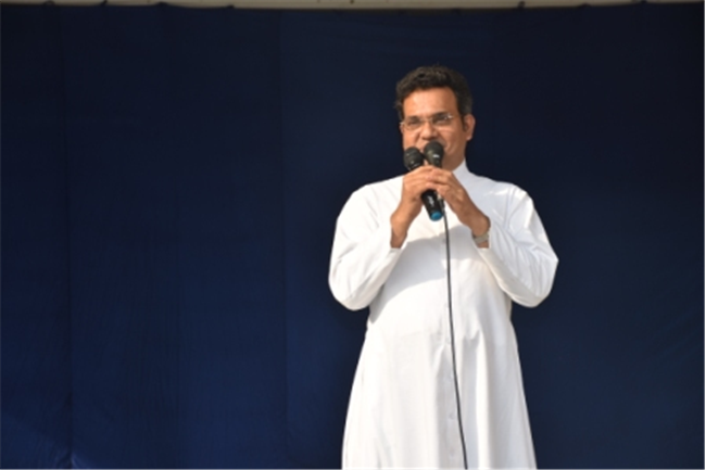 SJS Naini Welcomes the new Principal (Rev. Fr. Melwin Wilson D'Souza)
