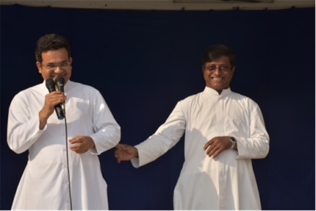 SJS Naini Welcomes the new Principal (Rev. Fr. Melwin Wilson D'Souza)