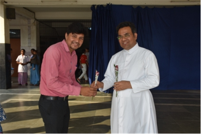 SJS Naini Welcomes the new Principal (Rev. Fr. Melwin Wilson D'Souza)