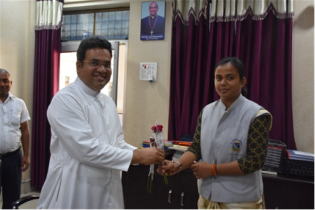 SJS Naini Welcomes the new Principal (Rev. Fr. Melwin Wilson D'Souza)
