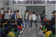 Inter House Group Dance Competition (Classes - I to V)
