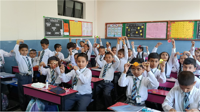 Rakhi Making Activity