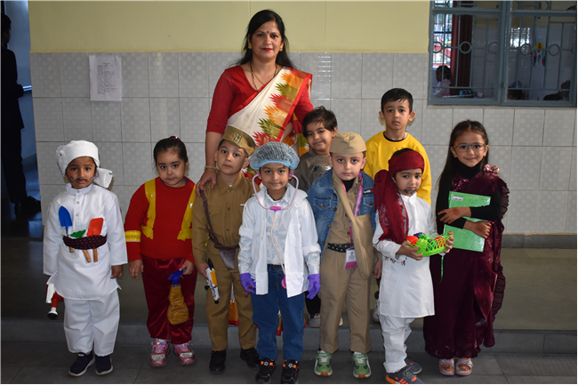 Student-Led Conference Showcases Kindergarten Talent