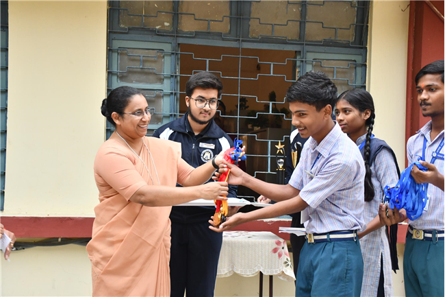 Prize Distribution