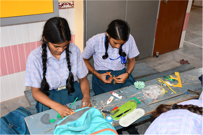 Rakhi Making