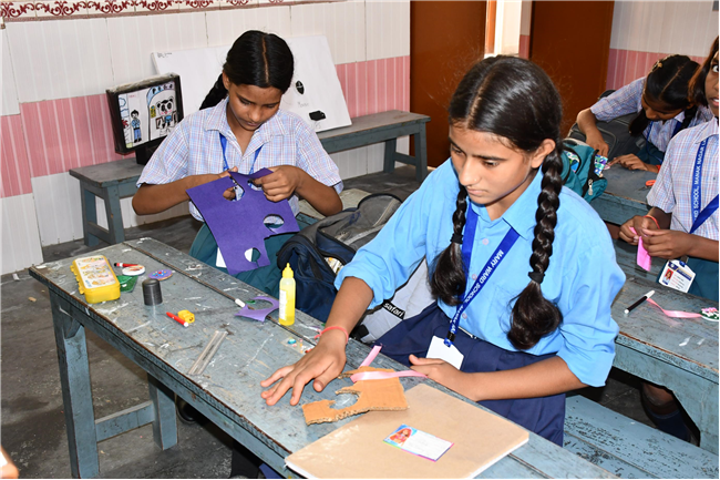 Rakhi Making