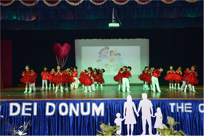 Parents Day Class Play Group