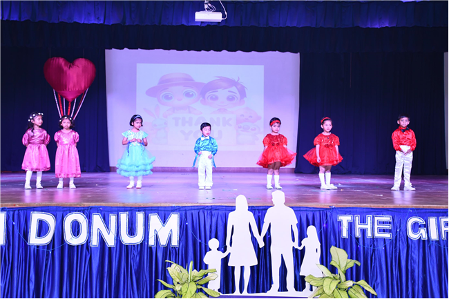 Parents Day Class Play Group