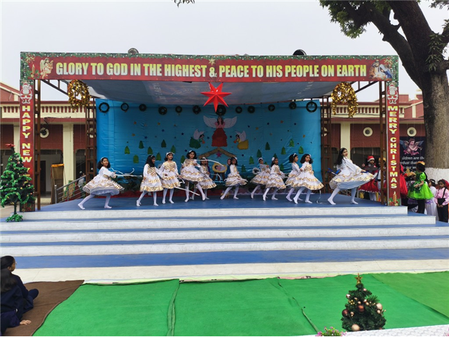 CLASS 1 & 2 CHRISTMAS ASSEMBLY
