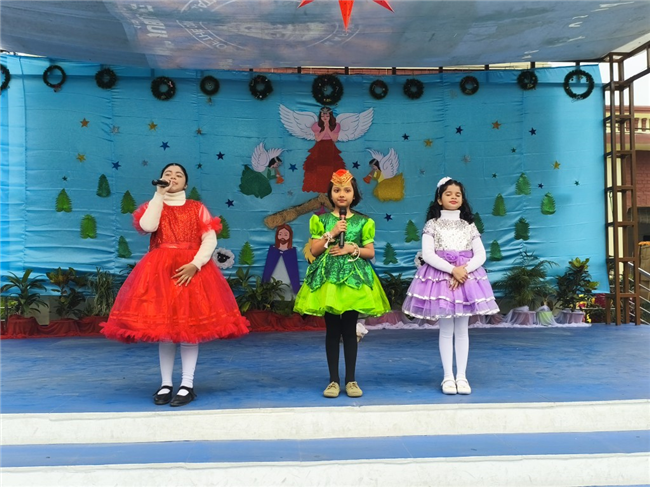 CLASS 1 & 2 CHRISTMAS ASSEMBLY