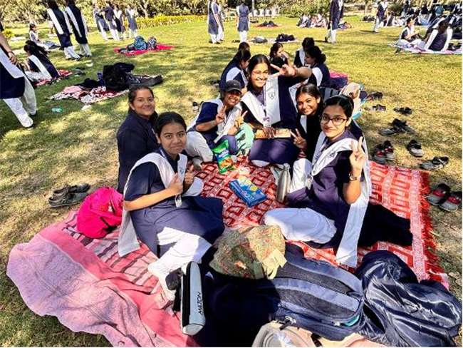 SCHOOL PICNIC FOR CLASS 9