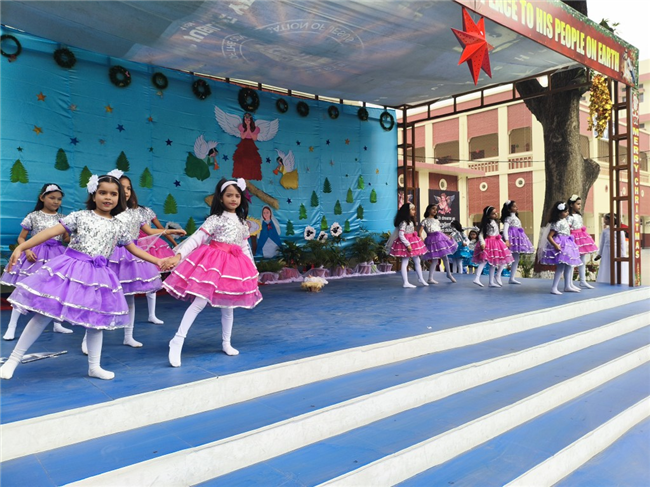 CLASS 1 & 2 CHRISTMAS ASSEMBLY