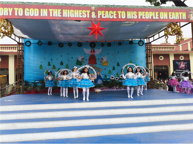 CLASS 1 & 2 CHRISTMAS ASSEMBLY