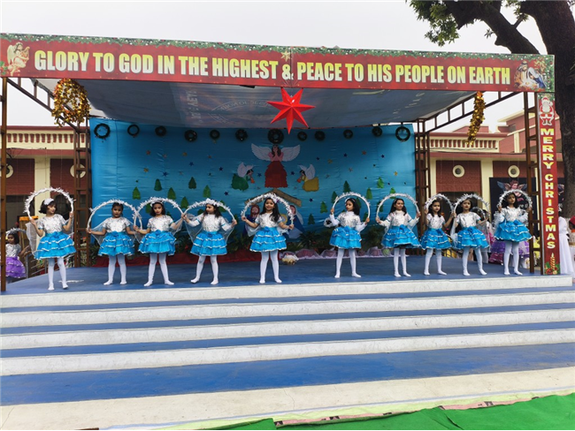 CLASS 1 & 2 CHRISTMAS ASSEMBLY