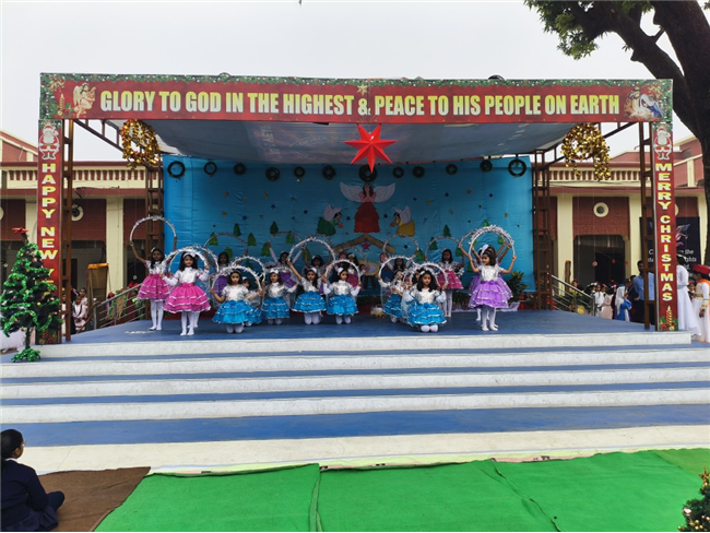 CLASS 1 & 2 CHRISTMAS ASSEMBLY