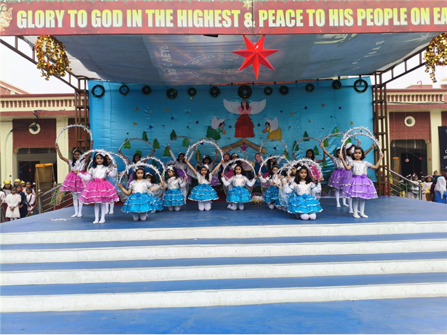 CLASS 1 & 2 CHRISTMAS ASSEMBLY