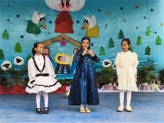 CLASS 1 & 2 CHRISTMAS ASSEMBLY