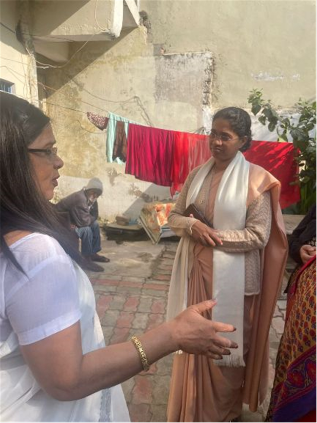 JPIC MEMBERS ORGANIZED A VISIT TO DHANRAJ OLD AGE HOME