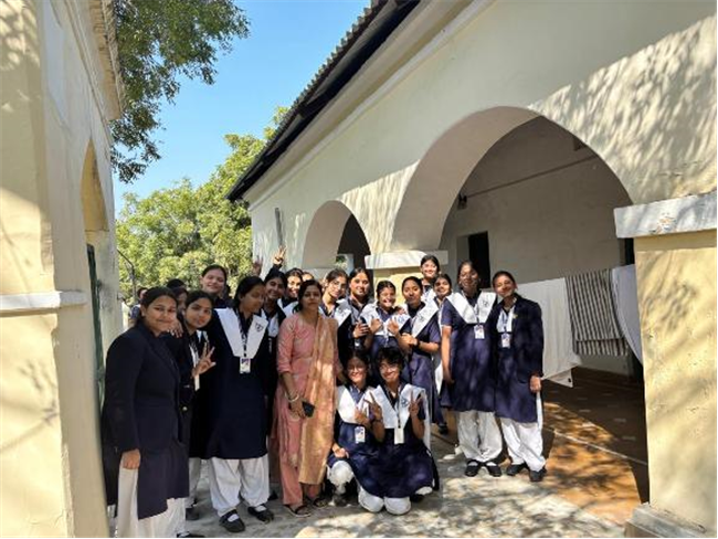 SCHOOL PICNIC FOR CLASS 9