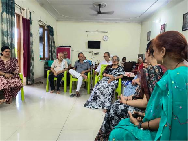 FRIENDS OF MARY WARD VISITED THE OLD AGE HOME