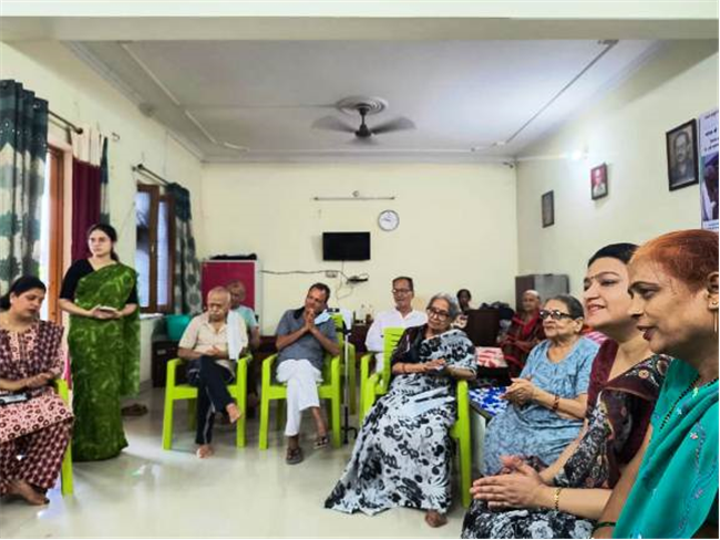 FRIENDS OF MARY WARD VISITED THE OLD AGE HOME