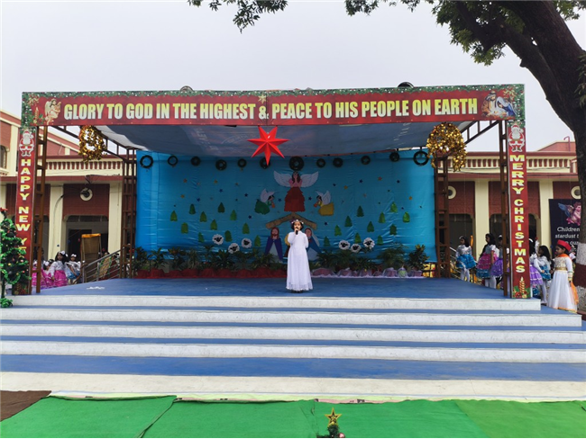 CLASS 1 & 2 CHRISTMAS ASSEMBLY