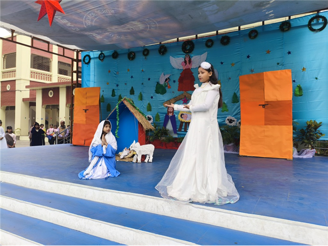 CLASS 1 & 2 CHRISTMAS ASSEMBLY