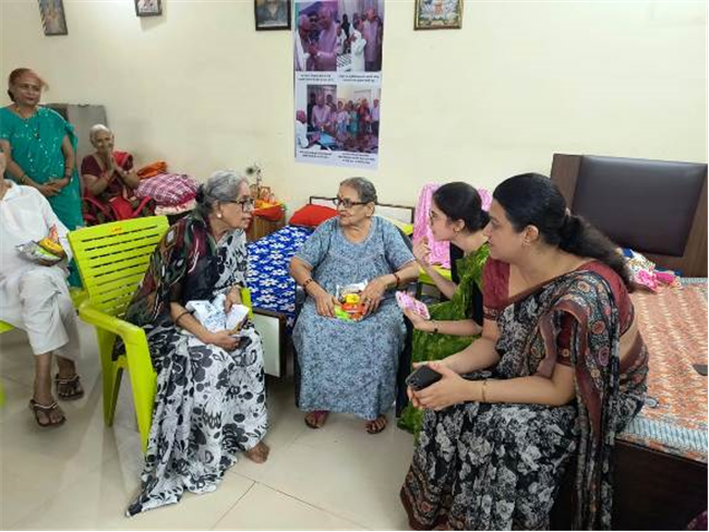 FRIENDS OF MARY WARD VISITED THE OLD AGE HOME