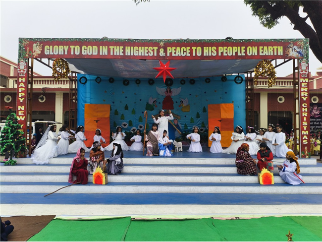 CLASS 1 & 2 CHRISTMAS ASSEMBLY